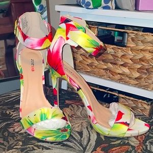 Claire - Just fab sandal heel size 7 1/2